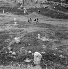 Hungary, Nagyharsány, szoborpark a kőfejtőben., 1973, Szalay Zoltán, Villány artists' colony, Fortepan #138134