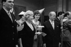 Hungary, Budapest VIII., a Magyar Rádió 6-os stúdiója, előtérben Rátonyi Róbert, Honthy Hanna színművészek és Kellér Dezső író, humorista., 1962, Szalay Zoltán, microphone, Budapest, Hungarian Radio, prima donna, Fortepan #138572