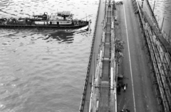 Hungary, Budapest, Széchenyi Lánchíd, felújítási munkálatok., 1973, Szalay Zoltán, ship, bridge, Fortepan #138963