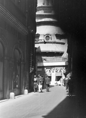 Olaszország, Róma, Via della Maddalena, szemben a Chiesa di Santa Maria in Campo Marzio., 1960, Fortepan, Fortepan #13898