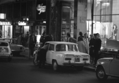 Hungary, Budapest V., balra a Kígyó utca, jobbra a Ferenciek tere (Felszabadulás tér) 11., 1969, Szalay Zoltán, Alfa-Romeo brand, number plate, Budapest, Fortepan #139109