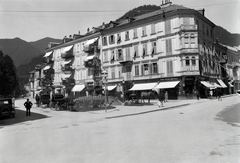 Ausztria, Bad Ischl, Franz Carl Platz, középen a Franz Carl Brunnen., 1933, Szekrényesy Réka, ferde, Fortepan #139591