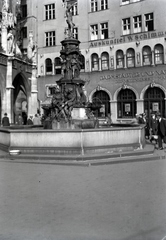 Németország, München, Marienplatz, Fischbrunnen., 1933, Szekrényesy Réka, szökőkút, Fortepan #139595