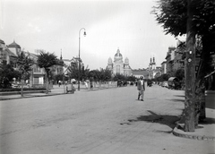 Románia,Erdély, Marosvásárhely, Rózsák tere (Piata Trandafirilor, ekkor Széchenyi tér), háttérben az Ortodox Székesegyház., 1941, Mezey Ferenc, székesegyház, városközpont, román ortodox egyház, Victor Vlad-terv, Fortepan #139823