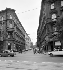 Magyarország, Budapest V., Szent István körút, szemben a Bihari János utca., 1976, UVATERV, Budapest, Fortepan #139918