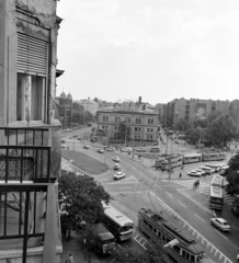 Magyarország, Budapest XIII.,Budapest VI., Szent István körút, középen a Nyugati (Marx) tér. Szemben a Teréz (Lenin) körút és a Jókai utca, jobbra a Bajcsy-Zsilinszky út., 1976, UVATERV, Budapest, Fortepan #139968