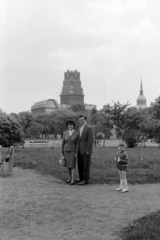 Magyarország, Budapest VIII., II. János Pál pápa (Köztársaság) tér, szemben az OTI székház tornya, jobbra a Dologház (Szántó Kovács János) utca - Kun utca sarkon a Tűzoltóparancsnokság épületének a tornya., 1961, Németh Tamás, Budapest, Fortepan #140114