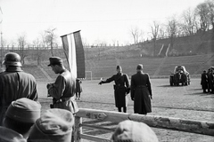 Ukrajna, Kijev, Német Stadion (korábban Balitszkij Dinamo Stadion, ma Valerij Lobanovszkij Dinamo Stadion), a 2. magyar hadsereg hadműveleti területről való kivonásának alkalmából rendezett ünnepség és tábori mise helyszíne., 1943, Miklós Lajos, stadion, 39M Csaba, Weiss Manfréd-márka, Fortepan #140785