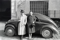 Magyarország, Budapest X., Vaspálya utca 4., a felvétel Miklós Lajos járműgyártó mester üzemének udvarában készült., 1943, Miklós Lajos, Steyr-márka, automobil, Steyr 50/55 Baby, Budapest, Fortepan #141026