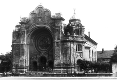 Magyarország, Hódmezővásárhely, Szent István tér, zsinagóga., 1983, Gazda Anikó, zsinagóga, szecesszió, zsidóság, héber írás, Art Nouveau, Dávid csillag, Busch Miklós-terv, Müller Miksa-terv, Fortepan #141159