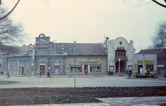 Magyarország, Dombóvár, Hunyadi tér., 1973, Erky-Nagy Tibor, színes, üzlet, cégtábla, neonreklám, mozi, lottó, Fortepan #14127