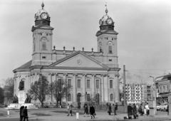 Magyarország, Debrecen, Kossuth tér, szemben a Református Nagytemplom., 1974, Bencze László, templom, klasszicizmus, timpanon, Rabl Károly-terv, Péchy Mihály-terv, református, Fortepan #141474