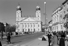 Magyarország, Debrecen, Piac utca (Vörös Hadsereg útja), szemben a Református Nagytemplom., 1974, Bencze László, templom, klasszicizmus, toronyóra, timpanon, Rabl Károly-terv, Péchy Mihály-terv, református, Fortepan #141485