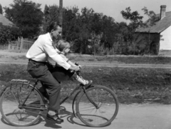 Hungary, Gyula, 1962, Bencze László, bicycle, Fortepan #141539