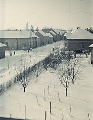 Magyarország, Dombóvár, Dombó Pál utca, előtérben a Kölcsey Ferenc utcai kereszteződés. Háttérben az evangélikus templom tornya., 1962, Erky-Nagy Tibor, tél, színes, Fortepan #14157