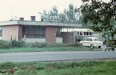 Magyarország, Dombóvár, Kórház utca 3., 1973, Erky-Nagy Tibor, színes, autóbusz, német gyártmány, Trabant-márka, magyar gyártmány, Ikarus-márka, Ikarus 31/311, automobil, Volán-szervezet, Fortepan #14171