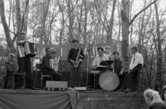 Hungary, 1965, Péterffy István, musical instrument, 1st of May parade, musician, accordion, stage, drum, saxophone, cymbal, Fortepan #141760