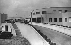 Magyarország, Budaörsi repülőtér, Budapest XI., forgalmi épület., 1940, Erky-Nagy Tibor, autóbusz, bauhaus, repülőtér, art deco, Budapest, Rába Super, Rába-márka, Fortepan #14181