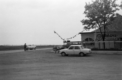 Magyarország, Cegléd, Pesti út, Matróz Halászcsárda., 1969, Péterffy István, Wartburg 353, Fortepan #141841