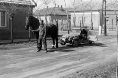 Magyarország, Monor, Széchenyi utca, szemben a Petőfi Sándor utca sarkán a pénzügyőrség, a mai óvoda épülete., 1972, Péterffy István, Velorex-márka, Fortepan #142225