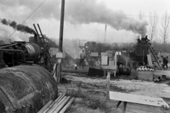 Magyarország, Monor, a Monori Állami Gazdaság ipari üzemének kavicsaszfaltot előállíó „gyártelepe" a város határában., 1971, Péterffy István, füst, Fortepan #142335