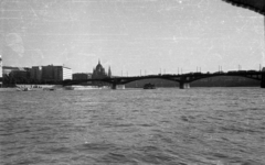 Magyarország, Budapest, Margit híd, Parlament., 1958, Szent-tamási Mihály, híd, Steindl Imre-terv, országház, neogótika, Duna, eklektikus építészet, Duna-híd, Fortepan #14237