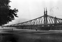 Magyarország, Budapest XI., Műegyetem rakpart a Szabadság híd felé nézve., 1958, Chuckyeager tumblr, híd, folyó, Duna, Budapest, Duna-híd, Feketeházy János-terv, Fortepan #142830