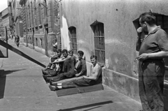 Hungary, Budapest VII., a felvétel a Rózsa (Rózsa Ferenc) utca 5., a Szerszámgépjavító Ktsz. előtt a Hutyra Ferenc utca felé nézve készült., 1962, Chuckyeager tumblr, Budapest, Fortepan #142895