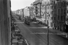 Magyarország, Budapest VIII.,Budapest IX., kilátás az Üllői út - Viola utca sarkán álló házból a Nagykörút felé, jobbra a Leonardo da Vinci utca torkolata., 1960, Chuckyeager tumblr, Budapest, utcakép, villamos, Fortepan #142906