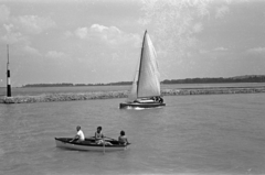 Magyarország, Balatonföldvár, kikötő., 1961, Chuckyeager tumblr, vitorláshajó, csónak, Fortepan #142993