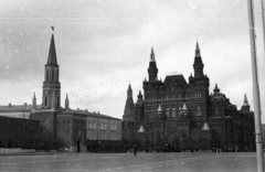 Oroszország, Moszkva, Vörös tér, az Állami Történelmi Múzeum a Kreml mellett., 1958, Szent-tamási Mihály, Szovjetunió, múzeum, vörös csillag, Vlagyimir oszipovics Sherwood-terv, Fortepan #14352