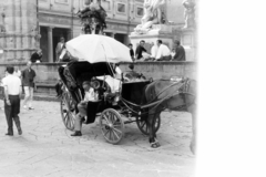 Olaszország, Firenze, Piazza della Signoria, háttérben a Loggia dei Lanzi., 1963, Chuckyeager tumblr, Fortepan #143539