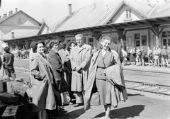 Lengyelország,Lengyel Magas-Tátra, Zakopane, vasútállomás., 1958, Szent-tamási Mihály, vasútállomás, Tátra hegység, Fortepan #14454