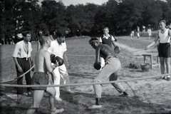 Magyarország,Szentendrei-sziget, Tahitótfalu, a Budapesten működő német birodalmi iskola sportrendezvénye a Pokol csárda melletti sportpályán., 1939, Sattler Katalin, doboz, Fortepan #146170