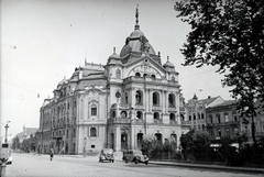 Szlovákia, Kassa, Fő tér (Hlavné namestie), szemben az Állami Színház., 1939, Sattler Katalin, Fortepan #146216