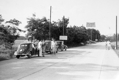 Hungary, Budapest környéke. Az ország már átállt a jobb oldali közlekedésre, Budapest és körzete még nem., 1941, Négyesi Pál, automobile, Drive on the right, Fortepan #14765