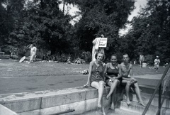 Magyarország, Miskolc,Miskolctapolca, (Görömbölytapolca) strandfürdő., 1938, Barbjerik Ferenc, strand, fürdőruha, Fortepan #148194