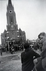 Magyarország, Budapest XIV., Kassai tér, a felvétel a Szentlélek-templom harangjainak felszentelésekor készült., 1937, Barbjerik Ferenc, templom, katolikus, neoromán építészet, Budapest, Petrovácz Gyula-terv, Fortepan #148202