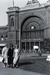 Magyarország, Budapest VIII., Baross tér, Keleti pályaudvar., 1938, Barbjerik Ferenc, óra, pályaudvar, eklektikus építészet, Budapest, Rochlitz Gyula-terv, Fortepan #148234