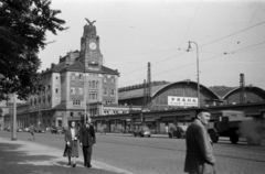 Csehország, Prága, Wilsonova ulice, szemben a főpályaudvar., 1953, Barbjerik Ferenc, Csehszlovákia, szecesszió, helységnév tábla, Art Nouveau, Josef Fanta-terv, Fortepan #148358