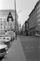 Austria, Vienna, Hoher Markt, balra a Vermählungsbrunnen, jobbra a távolban a Regensburger Hof tornya., 1962, Barbjerik Ferenc, Fortepan #148635