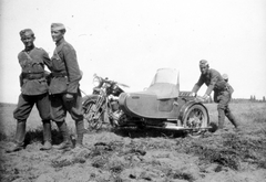 1940, Négyesi Pál, egyenruha, motorkerékpár, magyar gyártmány, oldalkocsis motorkerékpár, katona, Méray-márka, Fortepan #14898