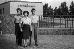 Magyarország, Széchenyihegy, Budapest XII., a felvétel a Gyermekvasút (Úttörővasút) végállomásánál készült., 1958, Fortepan/Album027, Budapest, család, Fortepan #149022