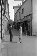 Magyarország, Szombathely, Belsikátor (Forgó / "Forgó köz") a Fő (Köztársaság) tér felé nézve., 1958, Fortepan/Album027, utcakép, Fortepan #149206