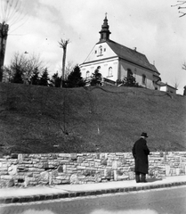 Magyarország, Budapest II., Apostol utca, a Turbán és a Vérhalom utca között. A rézsű fölötti, Veronika utcai kápolna Budapest ostroma során elpusztult., 1943, Saly Noémi, ostrom, Budapest, Fortepan #14969