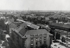 Magyarország, Győr, kilátás a Városháza tornyából, balra a Bisinger József sétány, jobbra a Révai Miklós utca és a vasútállomás., 1936, Varga Csaba dr., Fortepan #150630