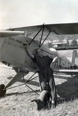 Magyarország, Pécs, Tüzér utcai repülőtér, a Horthy Miklós Nemzeti Repülő Alap kiképző keretének tagja. Bücker Bü 131 "Jungmann" repülőgép., 1939, Varga Csaba dr., repülőgép, Bücker-márka, Bücker Bü 131, biplán, lajstromjel, Fortepan #150679