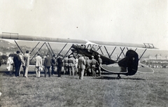 Magyarország, Pécs, Tüzér utcai repülőtér, a "Giustizia per l'Ungheria" FIAT BR.3 típusú repülőgép, az olasz nemzet ajándéka, mely országjáró körútja során szállt le a városban., 1932, Varga Csaba dr., repülőgép, Fiat-márka, olasz gyártmány, biplán, Fiat BR.3, Fortepan #150749