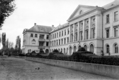 Magyarország, Jászberény, Rákóczi út 53., Magyar Királyi Tanítóképző Intézet (később Eszterházy Károly Egyetem Jászberényi Campus)., 1942, Fabriczius Imre, Fortepan #151852