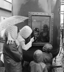 Magyarország, Budapest XXI., Csepel Vas- és Fémművek, MHSZ Gyermeknap a Nemzetközi Gyermekév tiszteletére., 1979, MHSZ, búvár, Budapest, Fortepan #15251